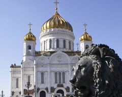 Журнал "РБК" подсчитал, на что живет РПЦ